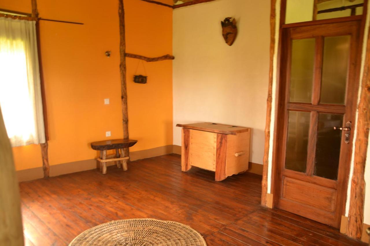 Topi Lodge Katunguru Zewnętrze zdjęcie